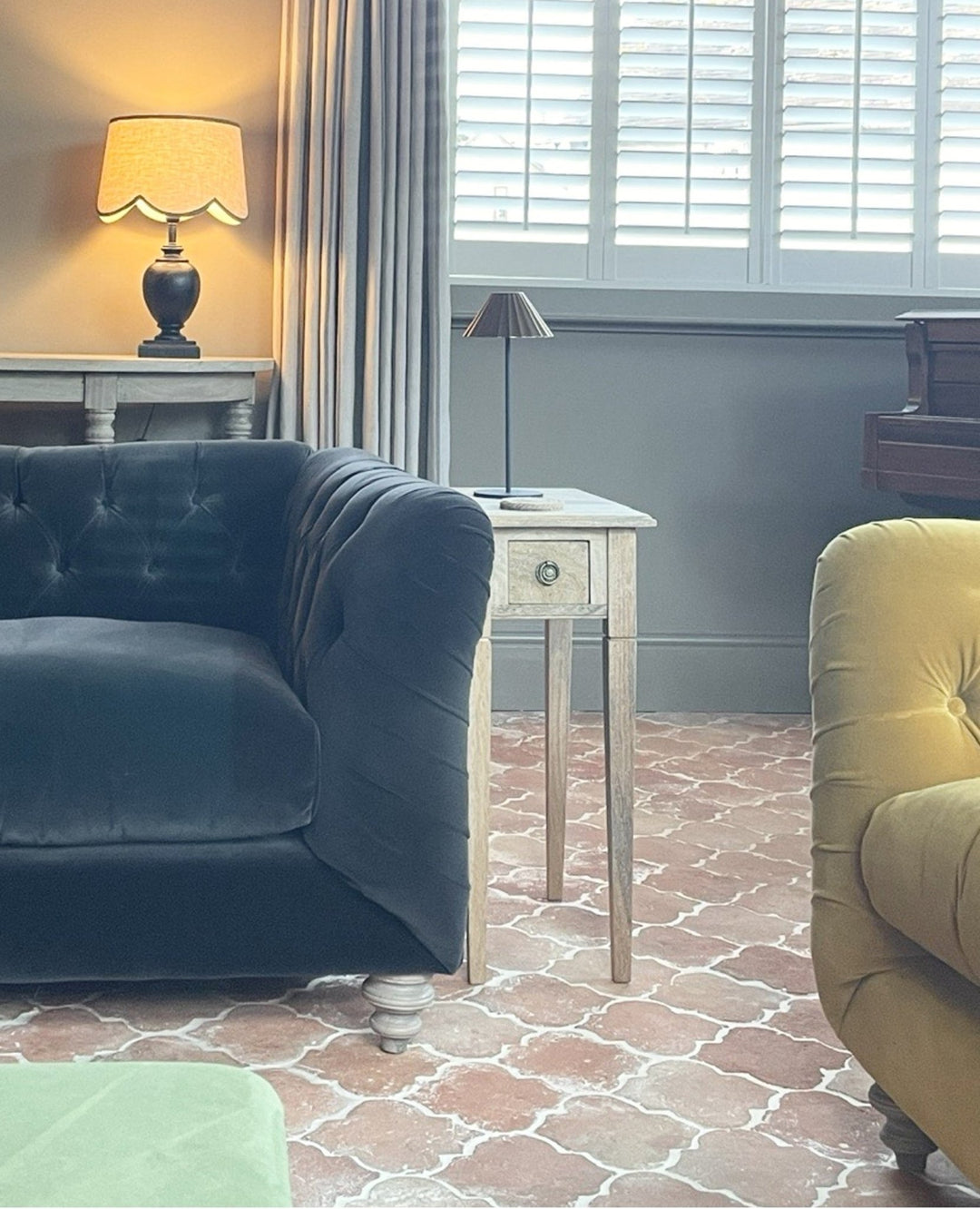 Saint Martin Pale Terracotta Arabesque Tiles 21 x 20 x 2cm