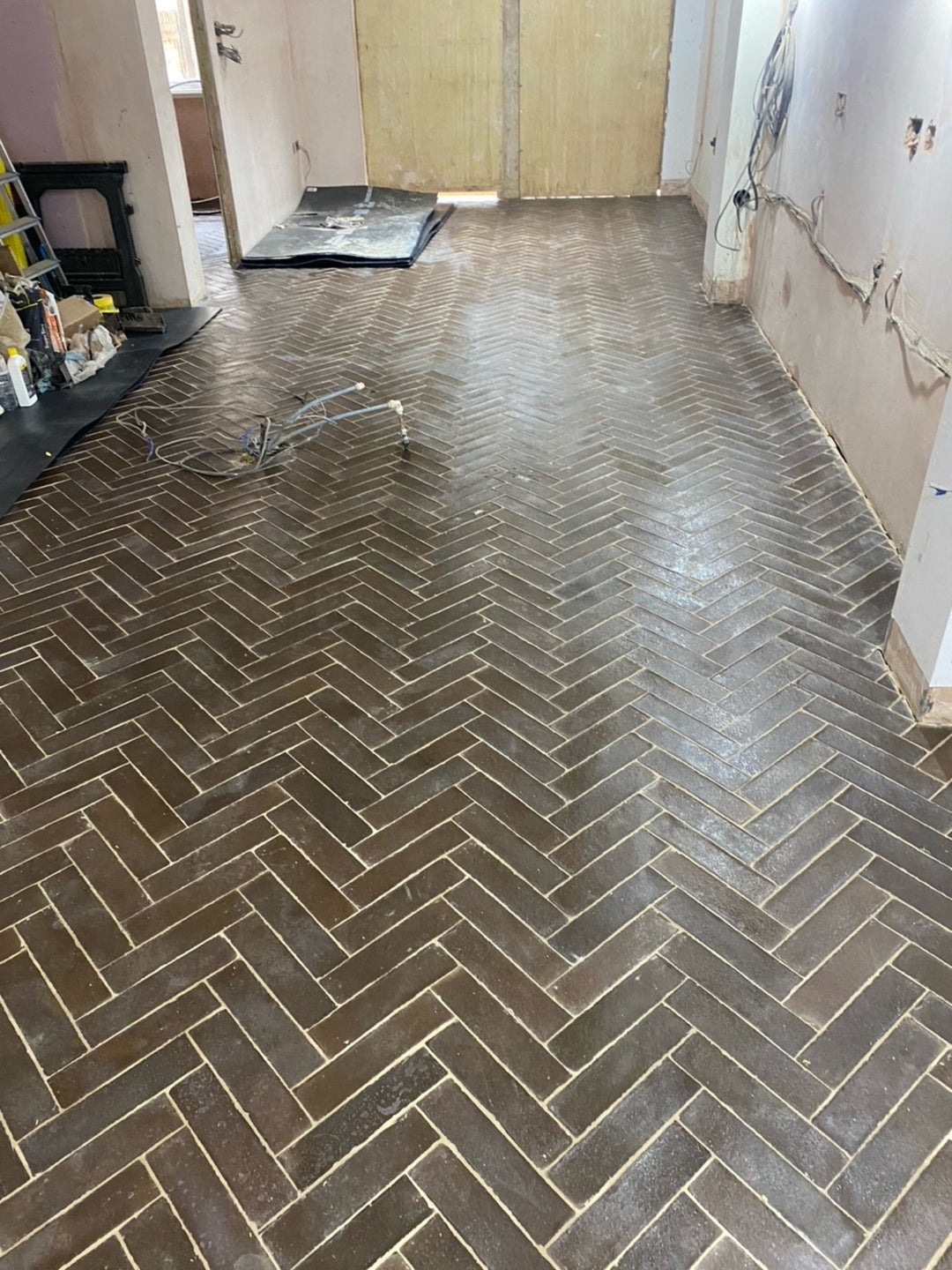 Spanish Handmade Black Terracotta Parquet Tiles 7.5×30×2cm – Rustic Presealed Finish