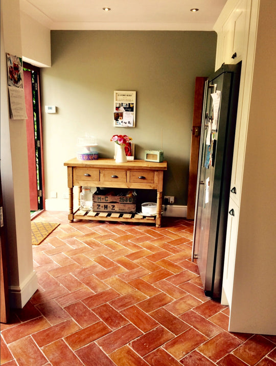Saint Rossa Presealed Terracotta  Rectangular Floor Tiles 15 x 30 x 2 cm