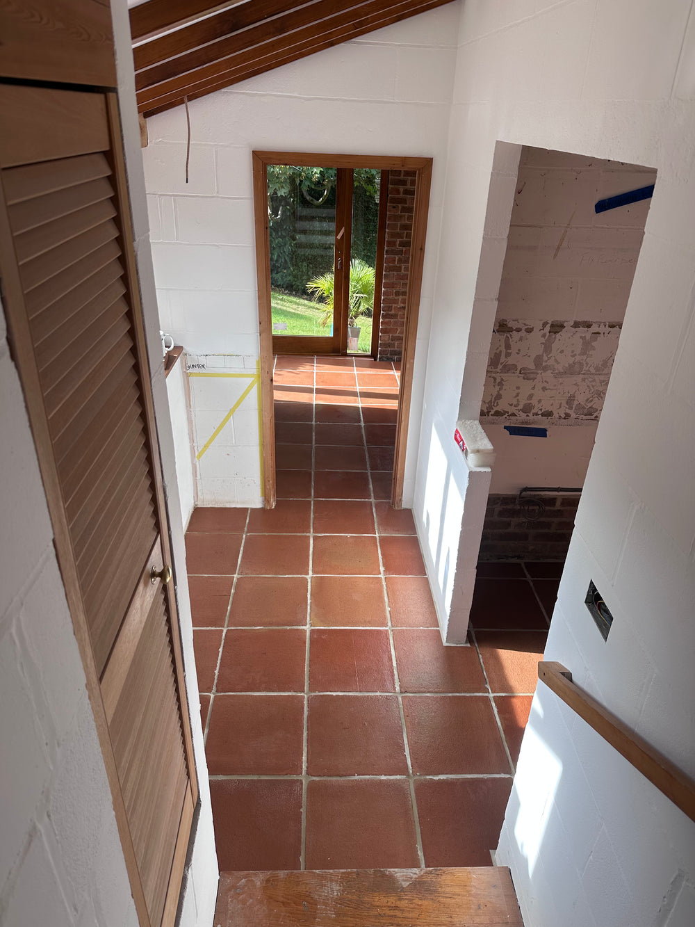 Spanish Rustic Presealed Terracotta Square Tiles 40 x 40 x 2.3 cm (pallet 20m2)