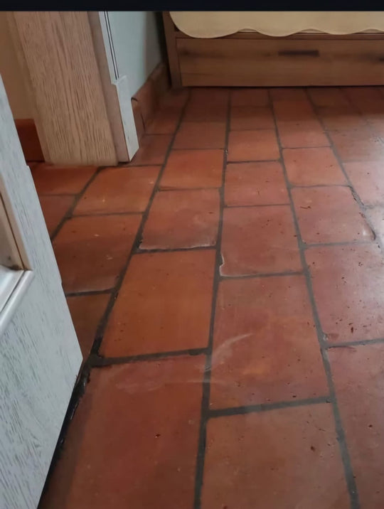 Reclaimed Terracotta Rectangular Floor Tiles – Pre - Sealed 15 × 30 × 2 cm - Baked Earth
