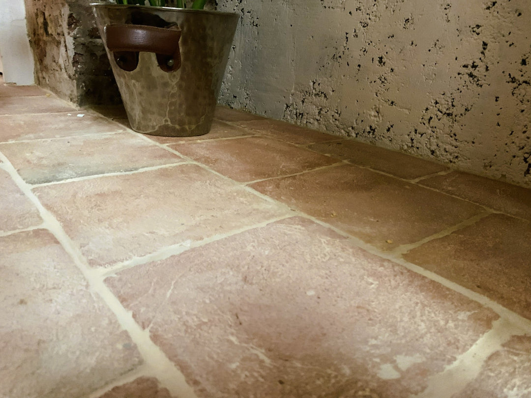Saint Martin Pale Terracotta Square Tiles 20 × 20 × 2 cm - Baked Earth