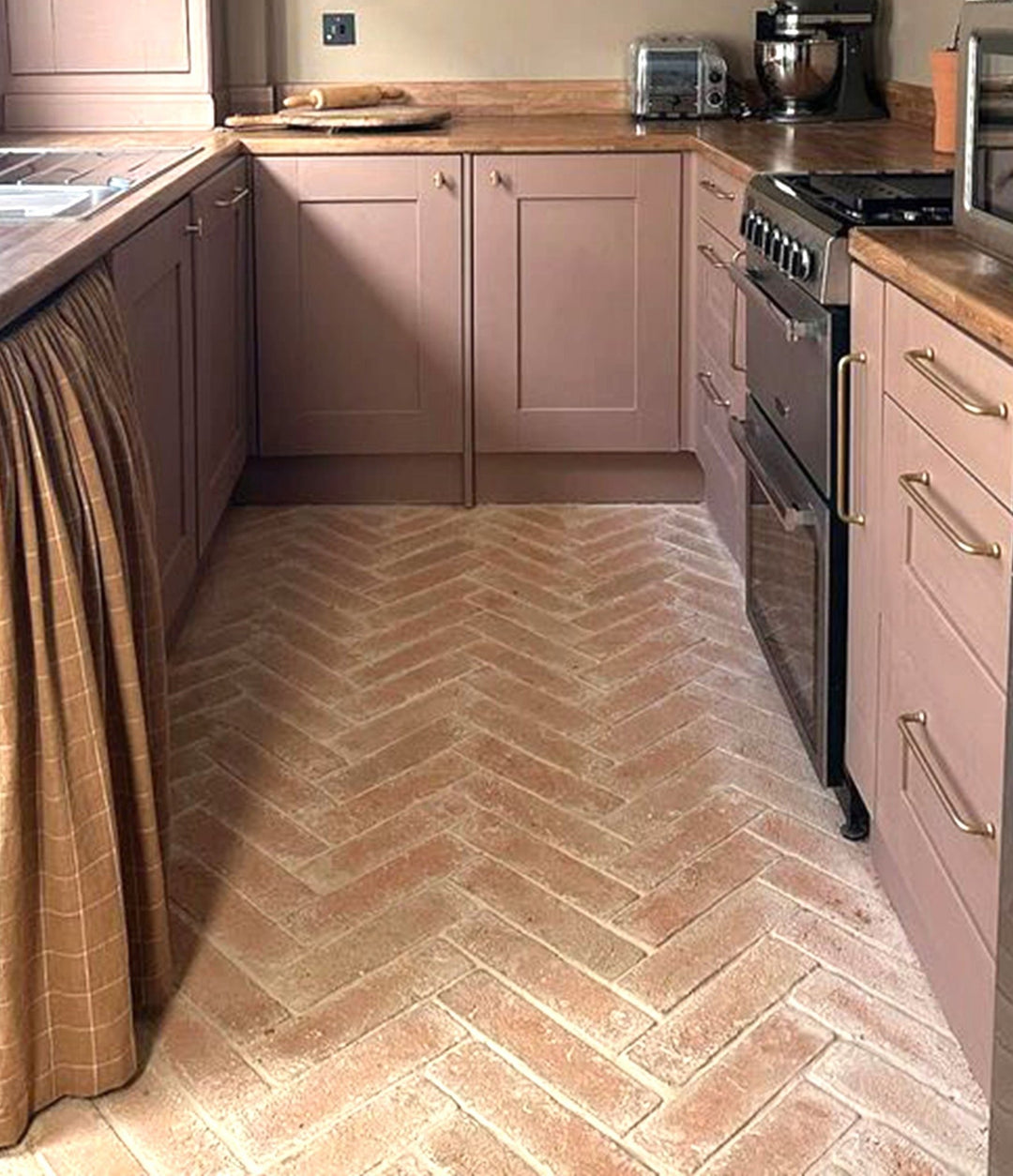 Saint Martin Terracotta Parquet Thin Tiles 8 x 32 x 1.5cm - Baked Earth