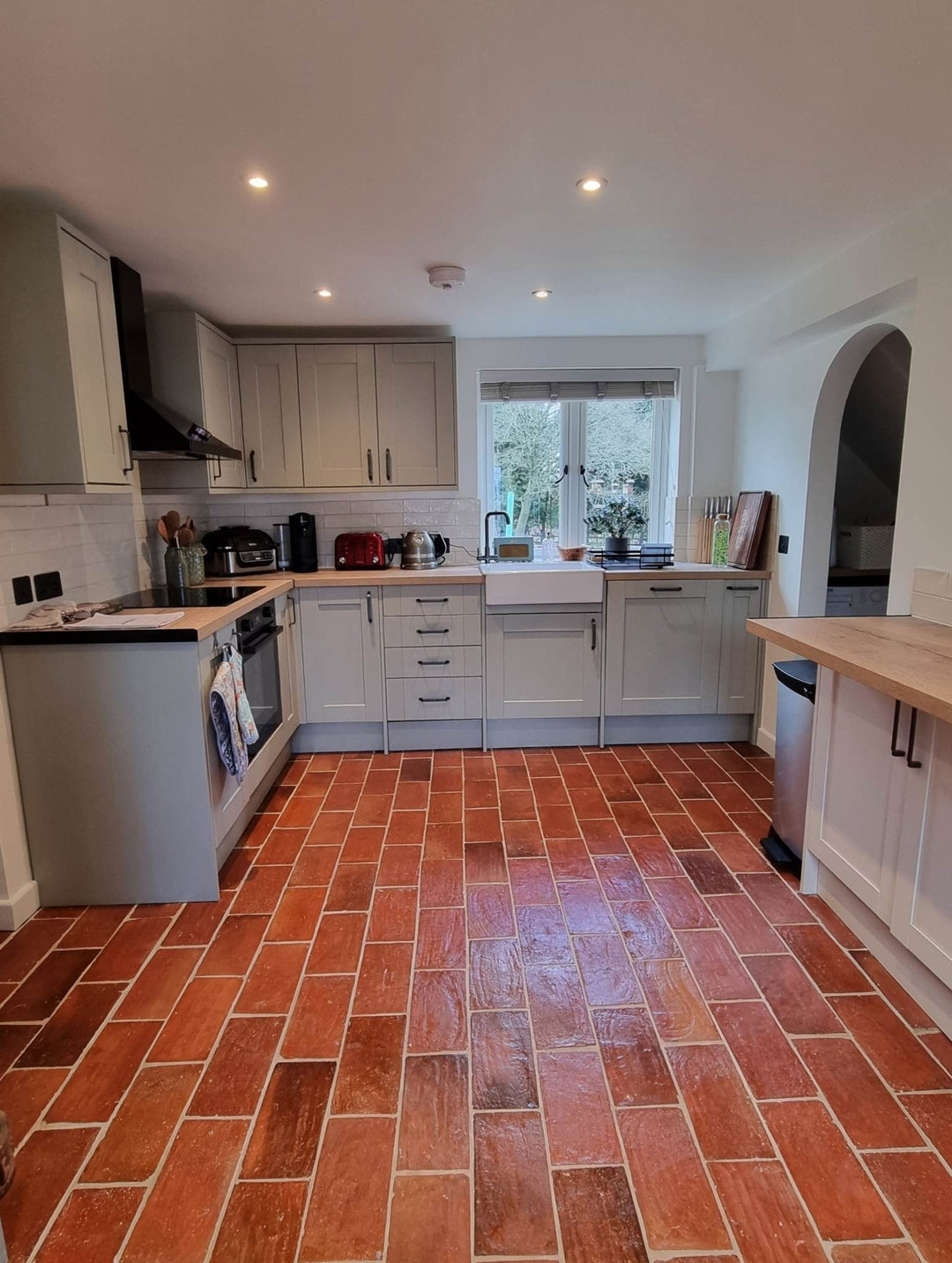 Saint Rossa Presealed Terracotta Rectangular Floor Tiles 15 x 30 x 2 cm - Baked Earth